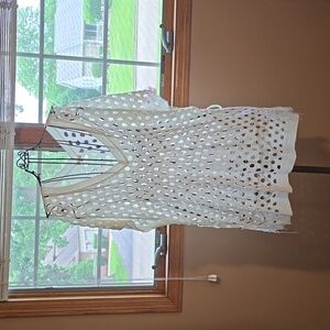 Cute lightweight sweater.